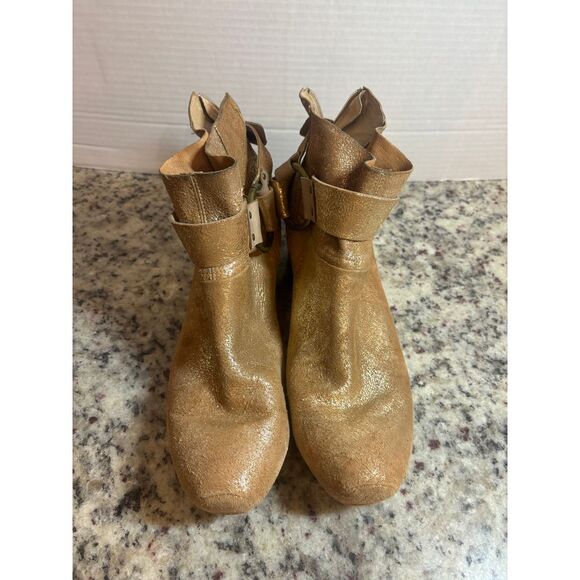 Vic Matie Boots- distressed- boho- stylish and comfy- size 39 1/2‎ - Picture 1 of 12